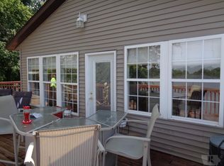 1597 Tates Landing Rd, Gladstone, IL 61437