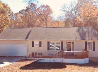 7520 Jenkins Rd, Knoxville, TN 37931