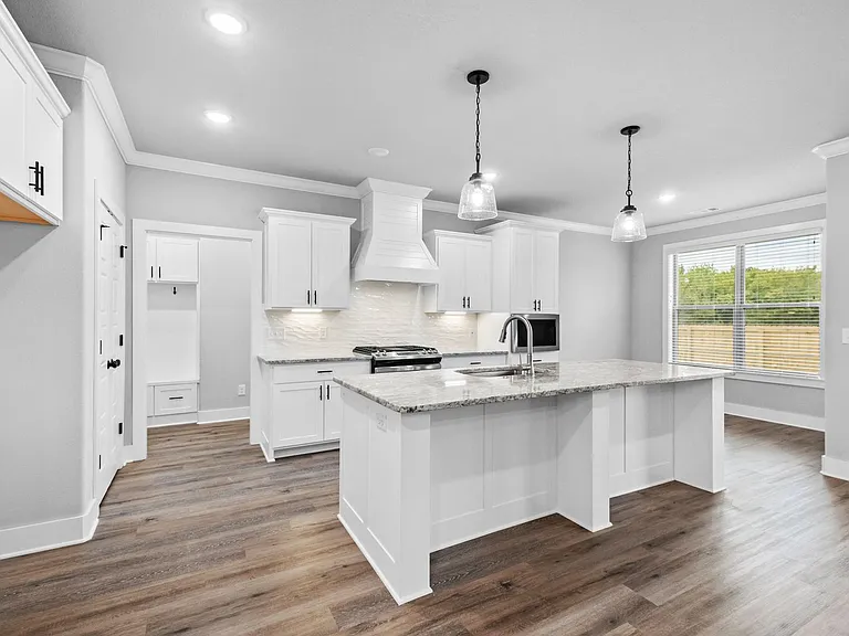 4805 SW Scarlet Oak St — Photo 10