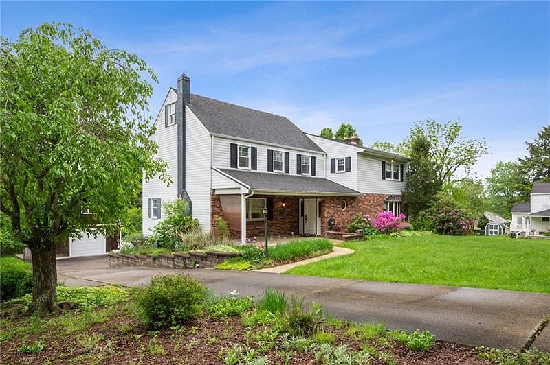 1558 Main St, West Leechburg, PA 15656 Zillow