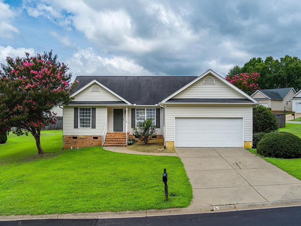 1st image of 500 Lake Lennox Dr