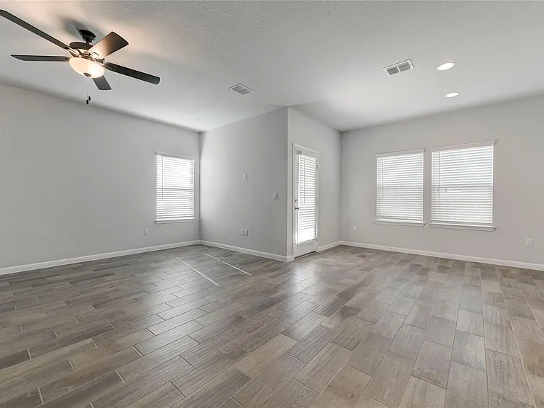 10716 Timber Brook Pass — Photo 6