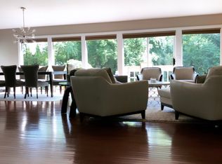 702 Windy Rush Ln, Dewitt, MI 48820