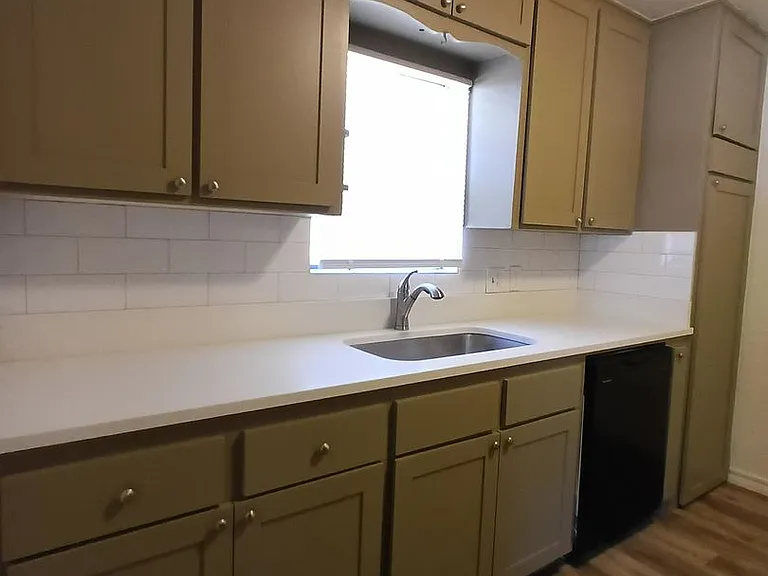 764 E Rose Dr — Photo 18