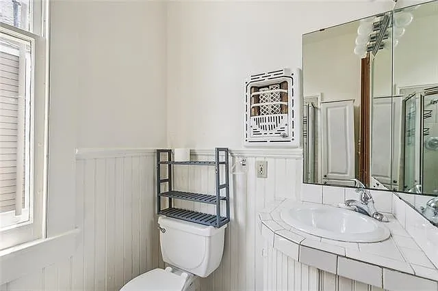 4935 Constance St — Photo 11