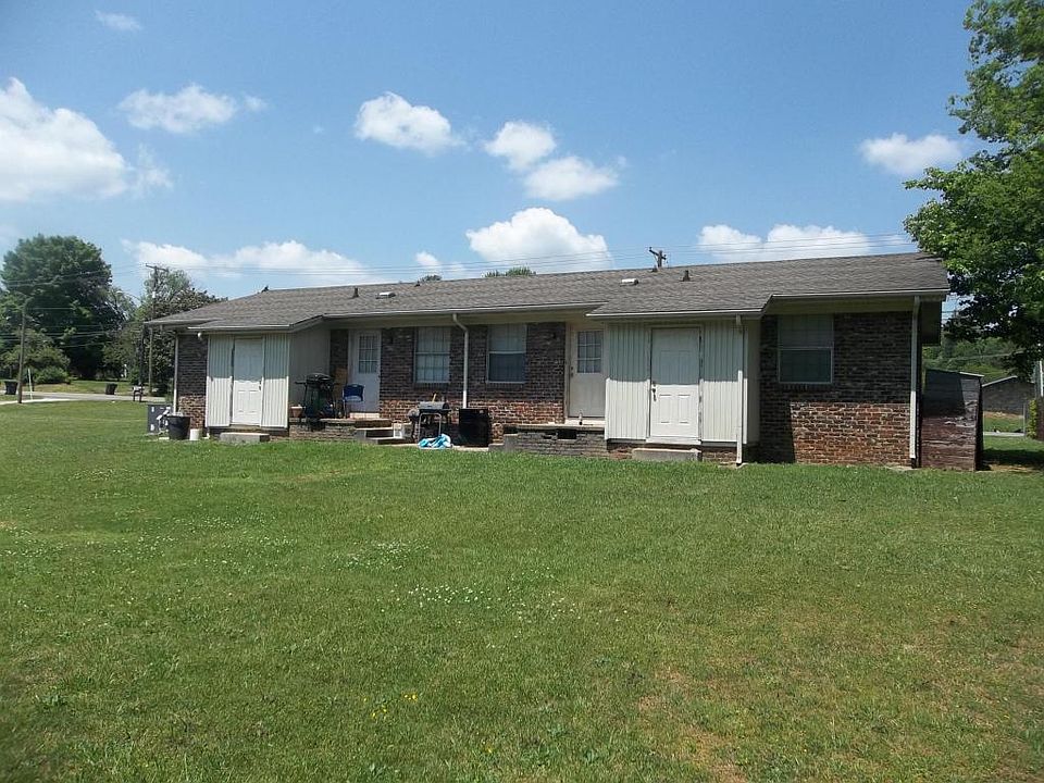 2nd image of 1018 Cedar Ln #A