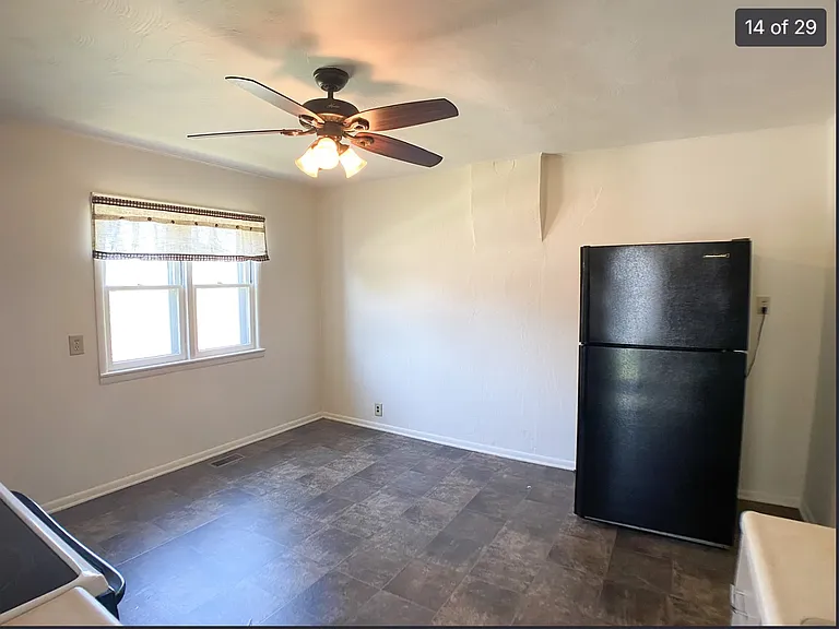 308 W Main St — Photo 5