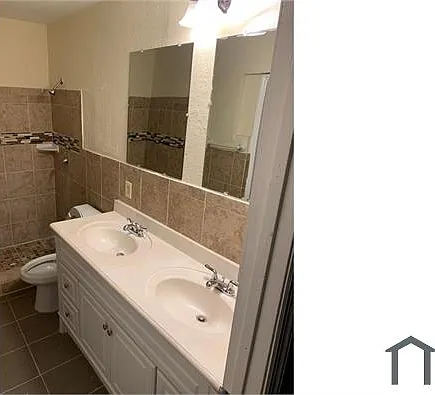 2701 NW 21st St — Photo 12