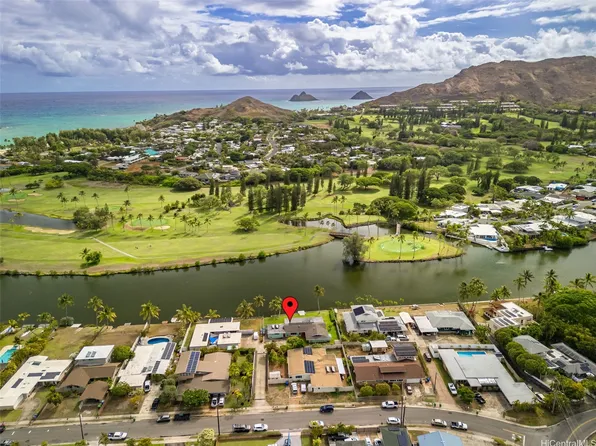 279 Kakahiaka St, Kailua, HI 96734