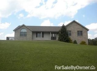 499 Dinnerbell Rd, Butler, PA 16002