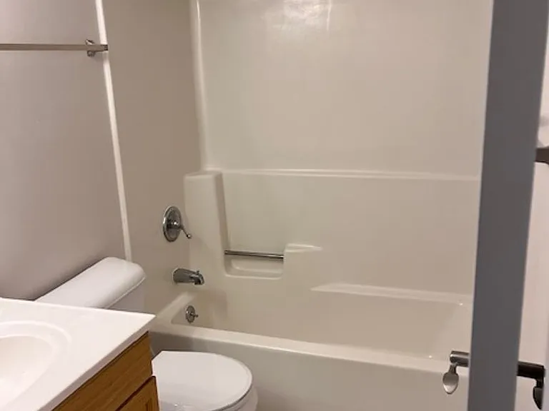 Brandychase Apartments — Photo 7