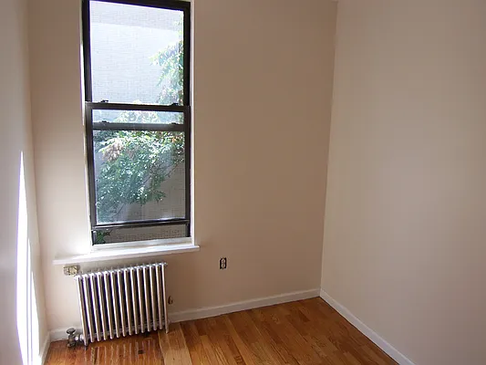 Rented by Site Realty Services | media 2