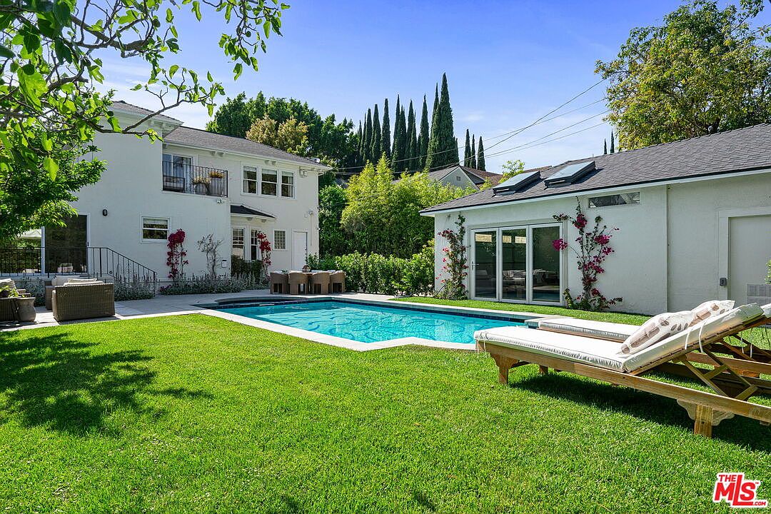 1542 Courtney Ave, Los Angeles, CA 90046 | Zillow