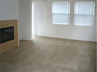 5th image of 14444 Moon Valley St