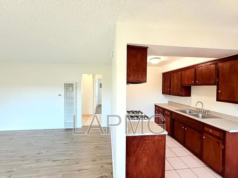 7035-7039 Miles Ave #7035-B — Photo 10