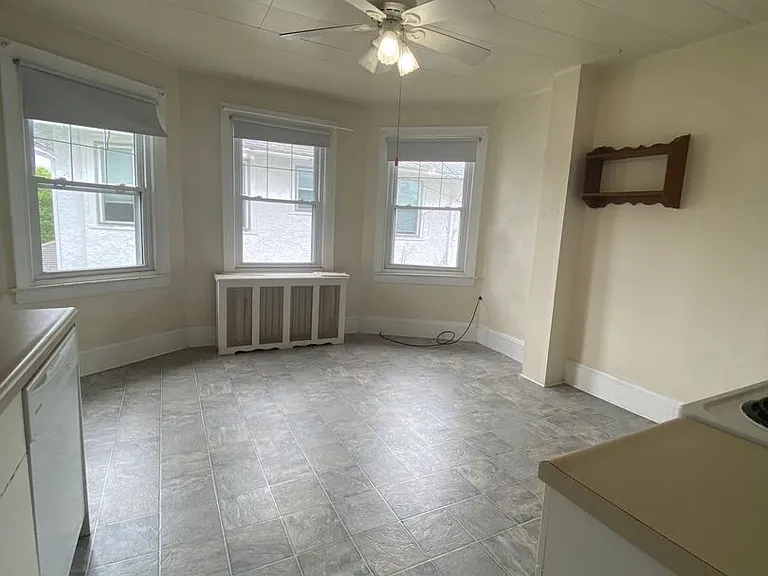 710 Darby Rd #2 — Photo 3