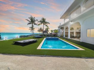 111 Oleander Cir, Key Largo, FL 33037