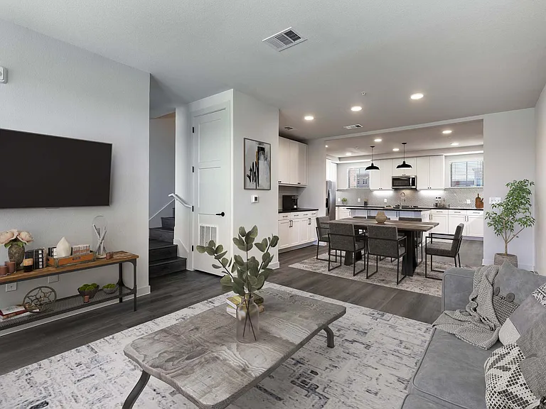 Gramercy at Northline — Photo 19