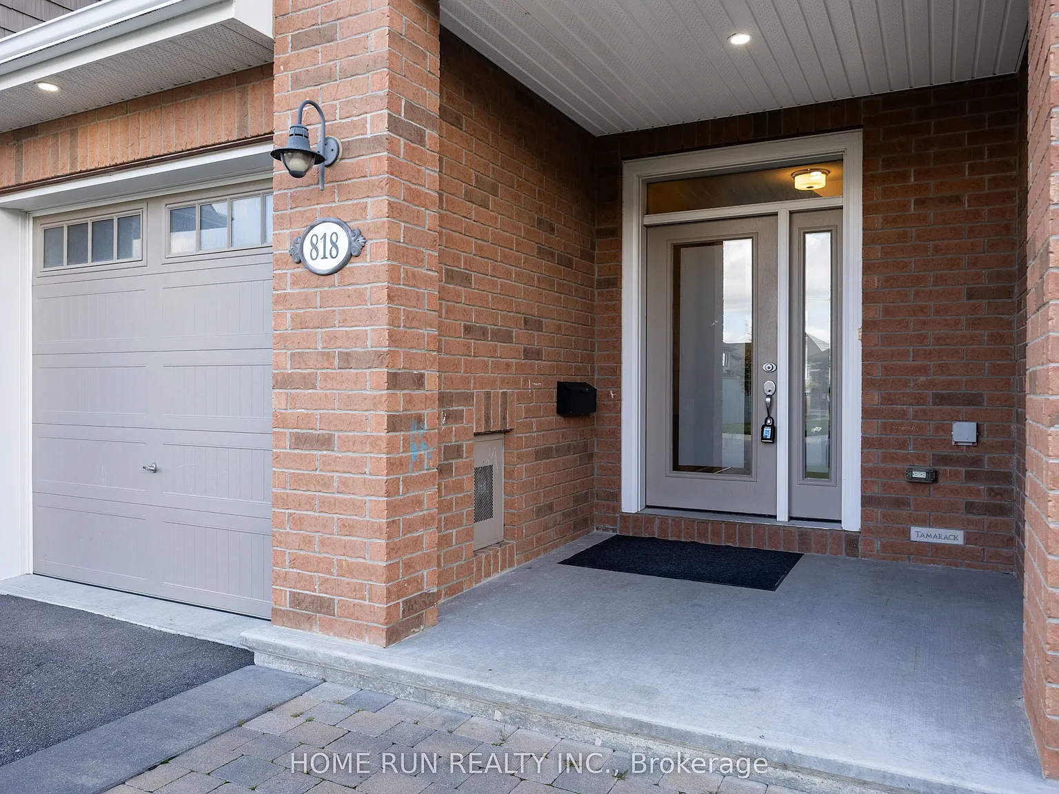 3 bed, $2,700 — Photo 2