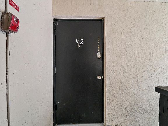 2nd image of 2547 N Alafaya Trl APT 92