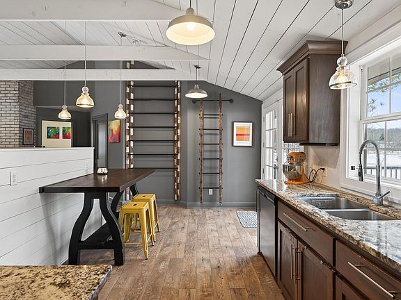 5th image of 5330 Manitou Rd