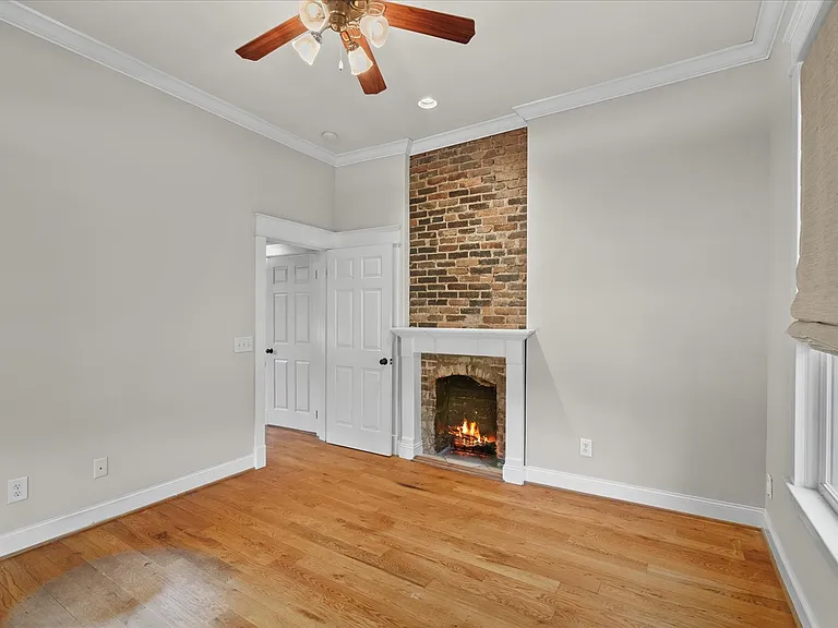 708 Shelby Ave — Photo 13