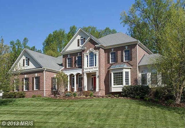 1st image of 3235 Foxvale Dr