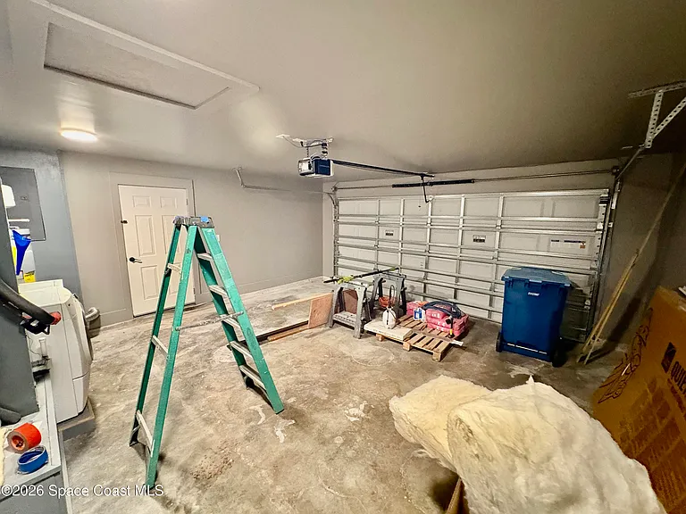 1274 Coral Reef Ave NW — Photo 28