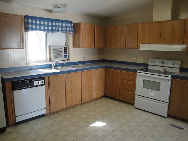 1st image of 36539 Highway 12 Space 8