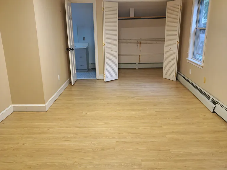 735 Newport Ave #1 — Photo 13