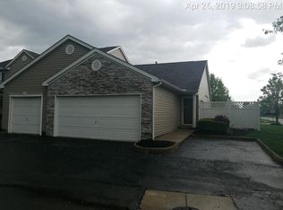 6939 Remsen Dr, Canal Winchester, OH 43110