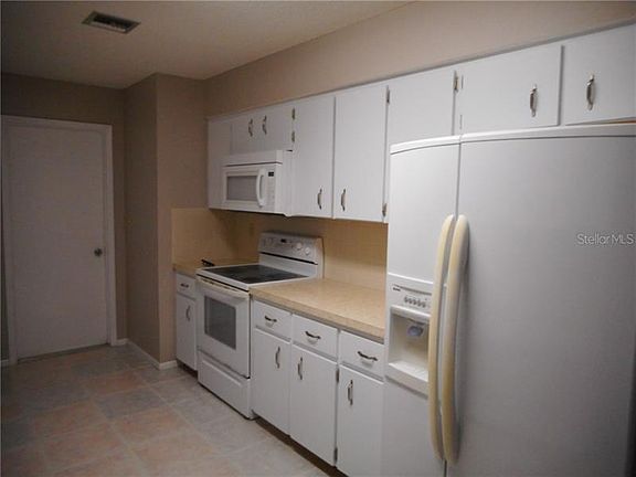 2nd image of 1231 Wilson Dr