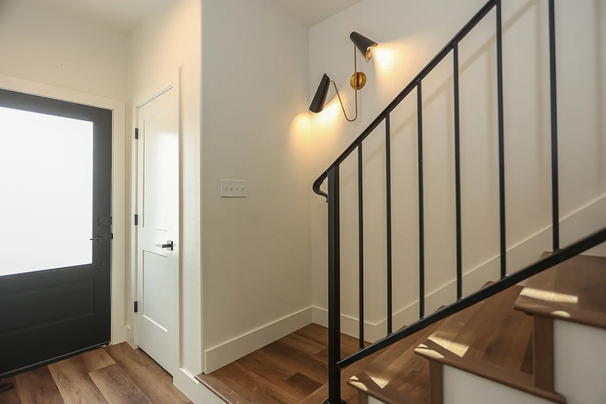 Building Photo - 1797 E Rex Rd #1