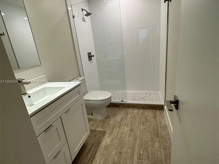 801 Brickell Key Blvd #809 — Photo 9