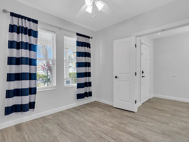 11790 Forest Park Cir — Photo 13