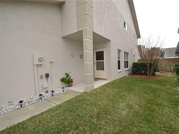 2nd image of 2551 Pine Cove Ln