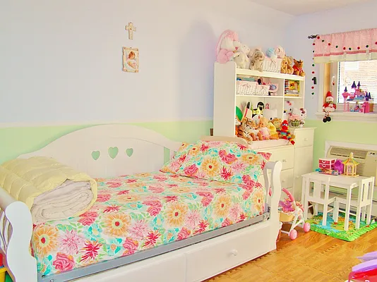 Sold by Keller Williams Realty Landmark II | media 23