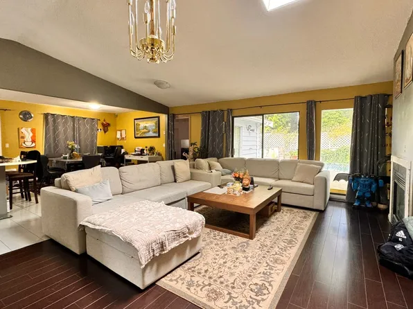 11101 Canyon Cres, Delta, BC V4E 2R6