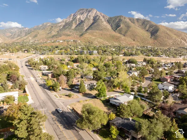 4452 S Aspen Hollow Ln, Salt Lake City, UT 84117