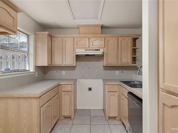 5th image of 1317 Jubilee Ave