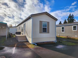 19605 SE River Rd #9, Gladstone, OR 97027