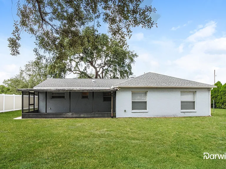 5411 Abagail Dr — Photo 15