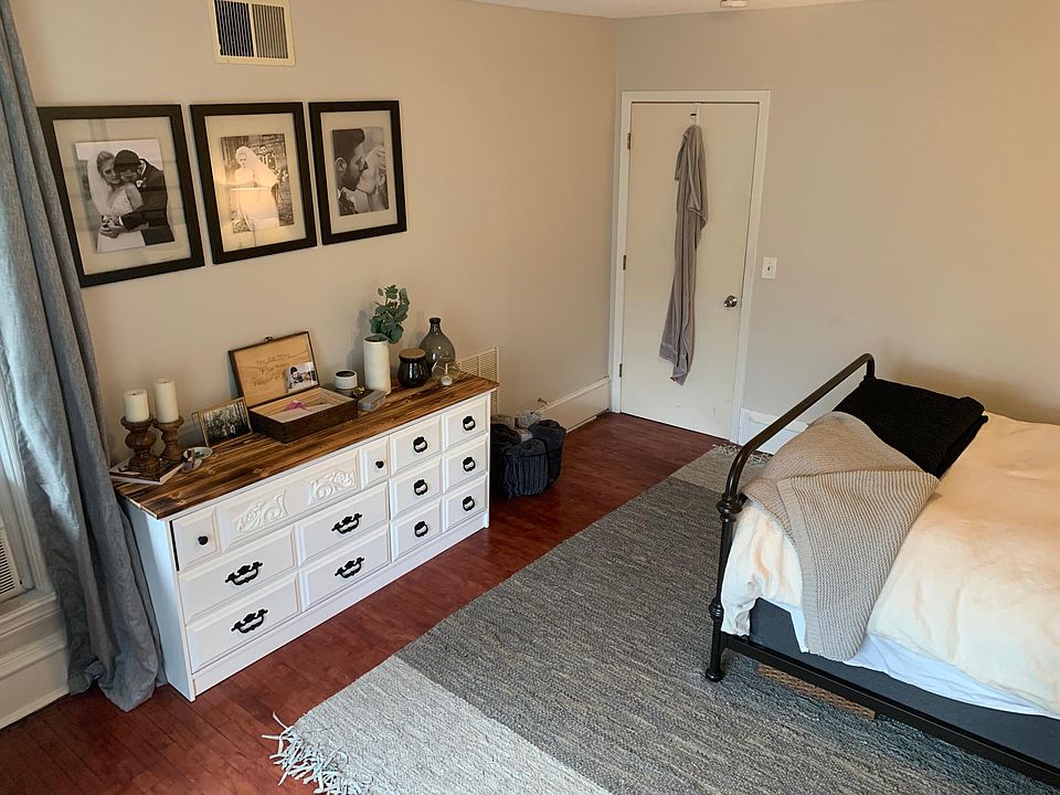 Master Bedroom 4