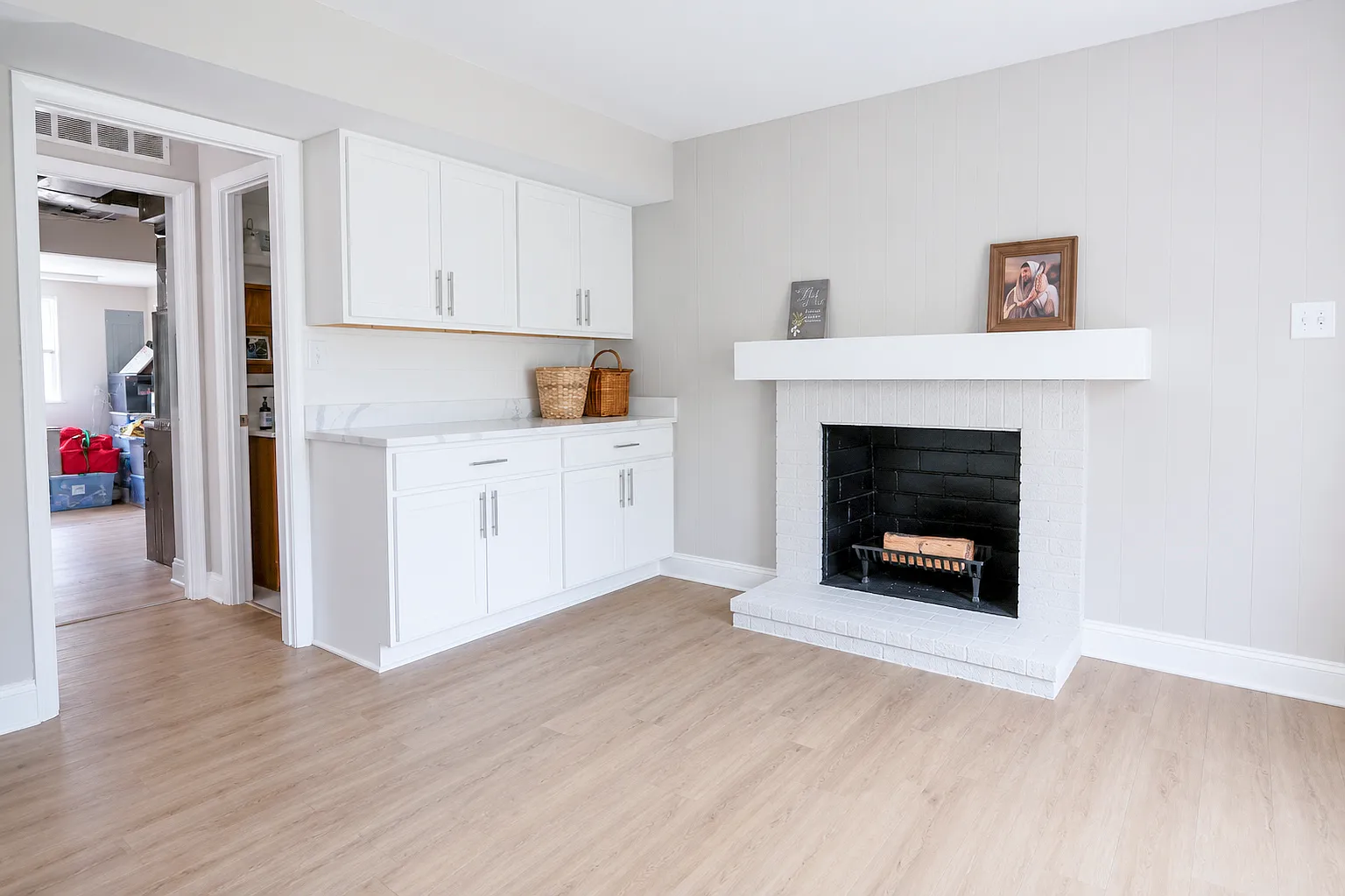 4 bed, 2.5 bath, 2145 sqft, $3,500 — Photo 3