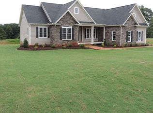 472 Gramling School Rd, Inman, SC 29349