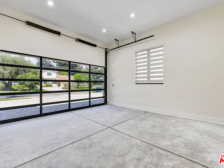 13424 Margate St — Photo 24