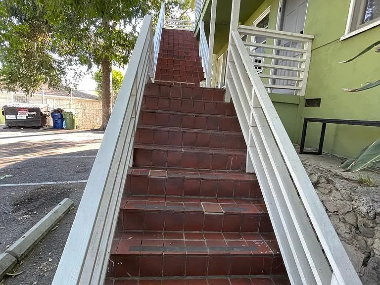 2118 Reservoir St — Photo 21