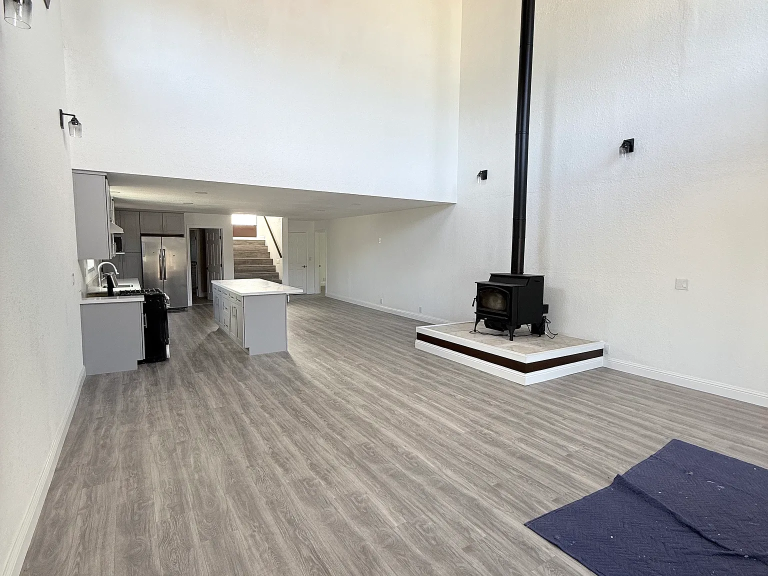 El Cerro Way, Aromas — Photo 3