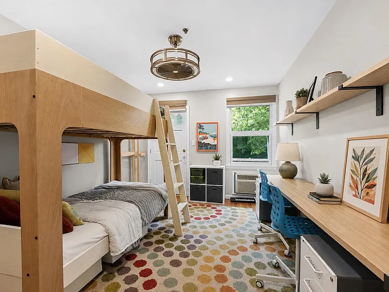 613 Madison St #B — Photo 22