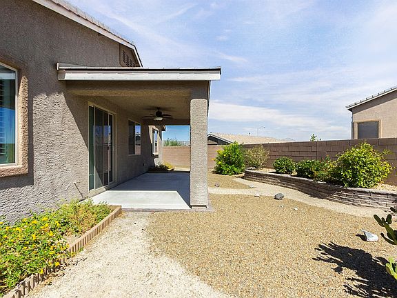 5th image of 710 Flaming Cliffs Ct
